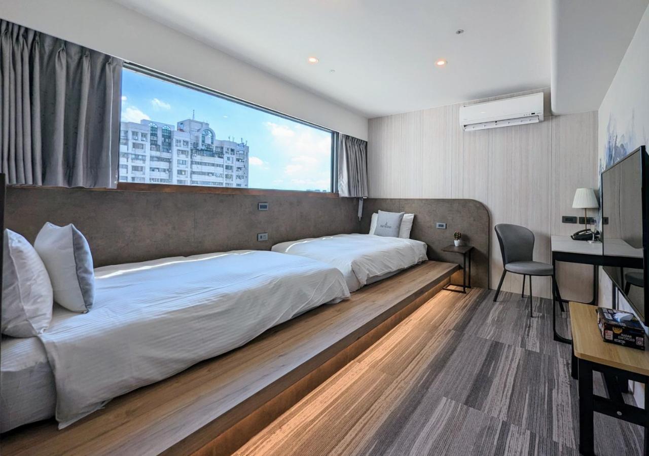 K Hotel - Yizhong تايتشونغ المظهر الخارجي الصورة